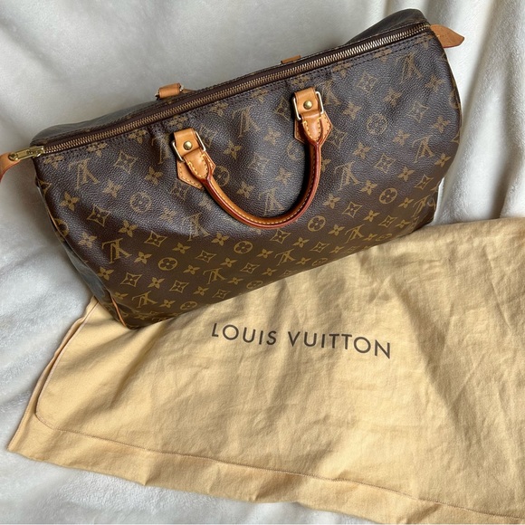 Louis Vuitton Monogram Speedy 40 - Picture 9 of 16